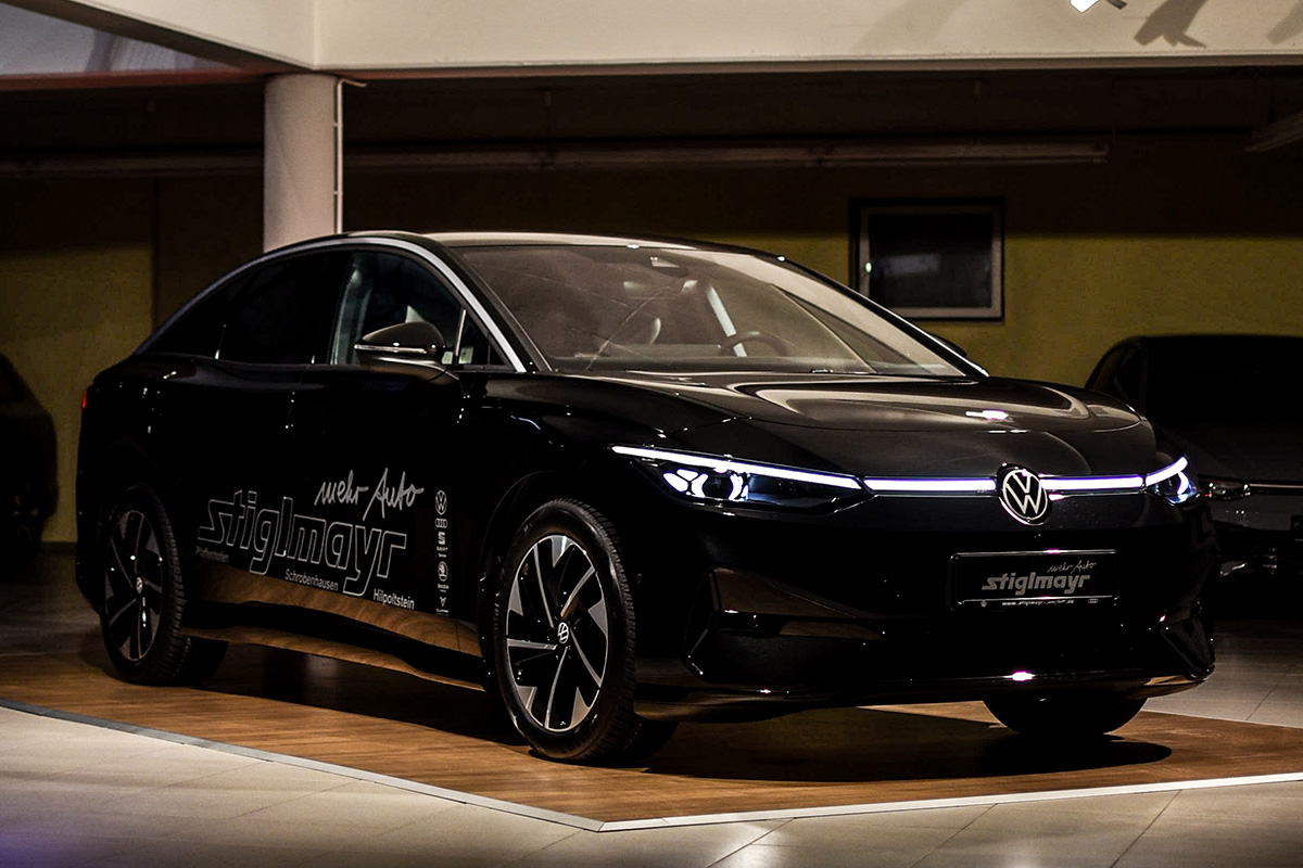 VW ID.7 im Ausstellungskeller des VW Betriebs