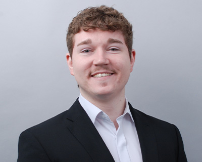 Mitarbeiter Justin Röhrner