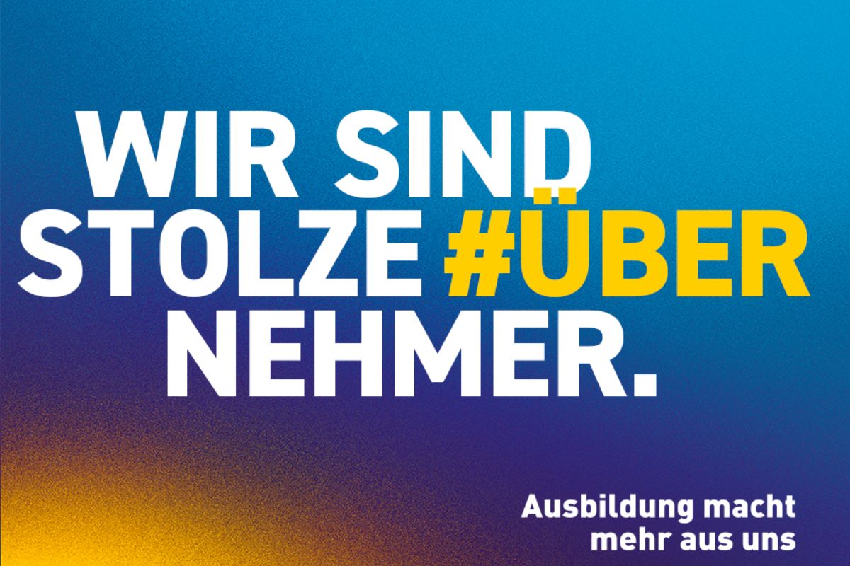 Eray Esmer (Azubi KFZ-Mechatroniker + Nachhaltigkeitsscout), Martina Staud (Marketingleiterin der Stiglmayr Gruppe), Stefanie Stiglmayr (Prokuristin), bei den Automotive Buiseness Awards